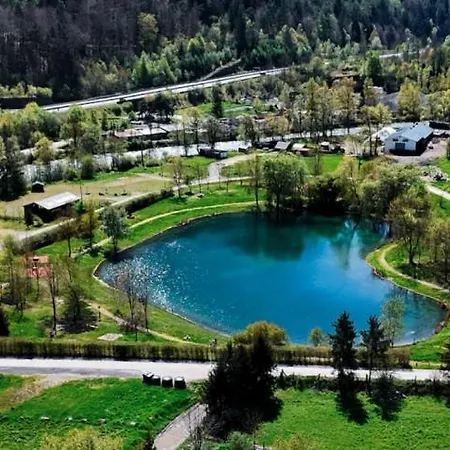 民宿 A Centron Au Coeur De La Haute-tarentaise 拉普拉涅